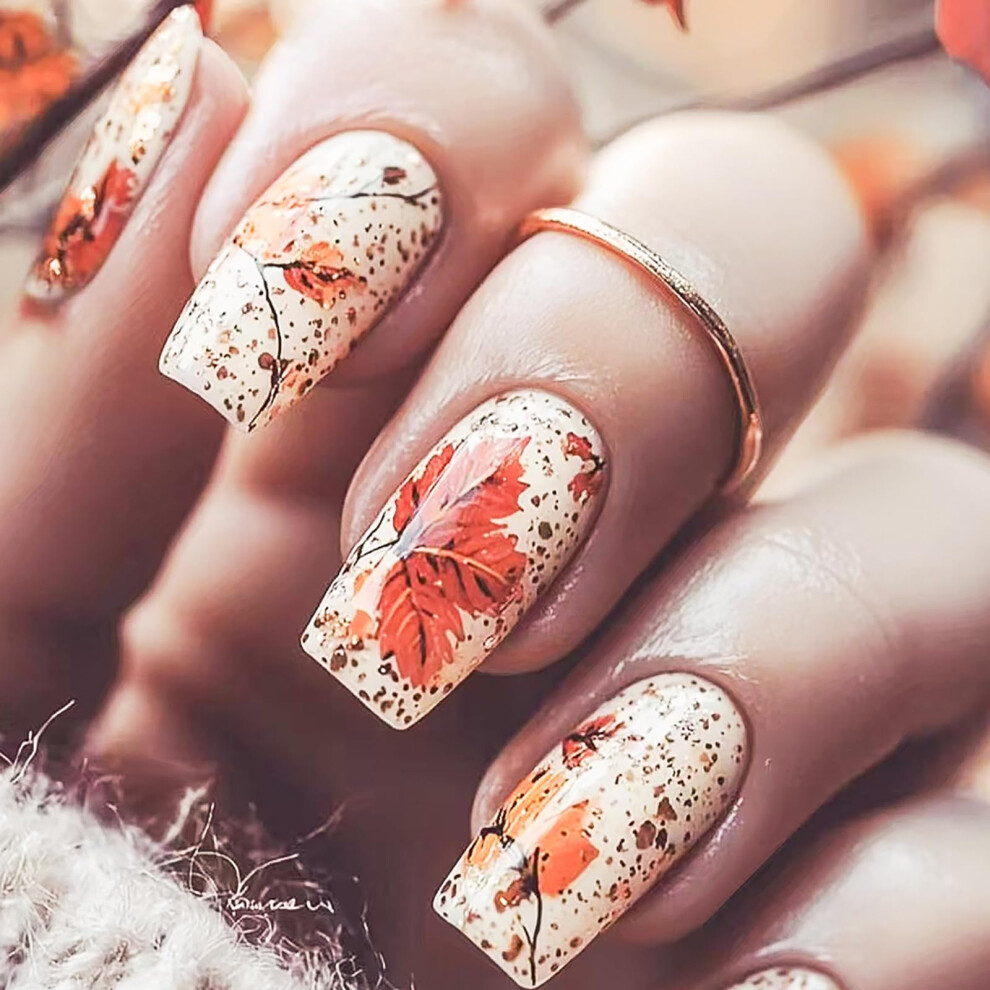 24Pcs Fall Maple Leaf Press on Nails, Thanksgiving Fake Nails Set, Full Cover Glossy Autumn Nail Art