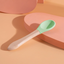 (light green, ) Kitten Wet Food Spoon Wooden Handle Silicone Baby Food Grade Material Pet Canned Feeding Stirring Tool Reusable Pet Supplies
