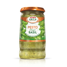 Sacla Italian Basil Pesto - Perfect with Pasta, Pizza, Garlic Bread and Tagliatelli - Made with Fresh Basil Leaves, Italian Cheeses and Pine Nuts 290