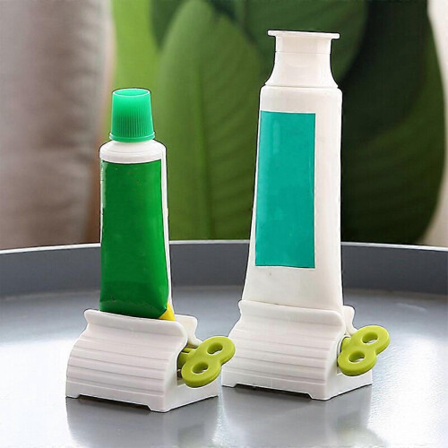 (3pcs green) Efficient and Hassle-Free Toothpaste Tube Squeezer for a Smooth and Comfortable Brushing Experience 1