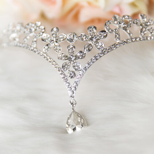 Bridal Bliss: Υπέροχο σετ κολιέ, κολιέ με λουλούδια και κρύσταλλα boho για ιδιαίτερες 2