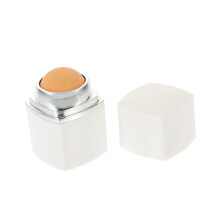 Oil Absorbing Face Roller with Volcanic Stone for Quick Shine Control and Smooth Matte Skin