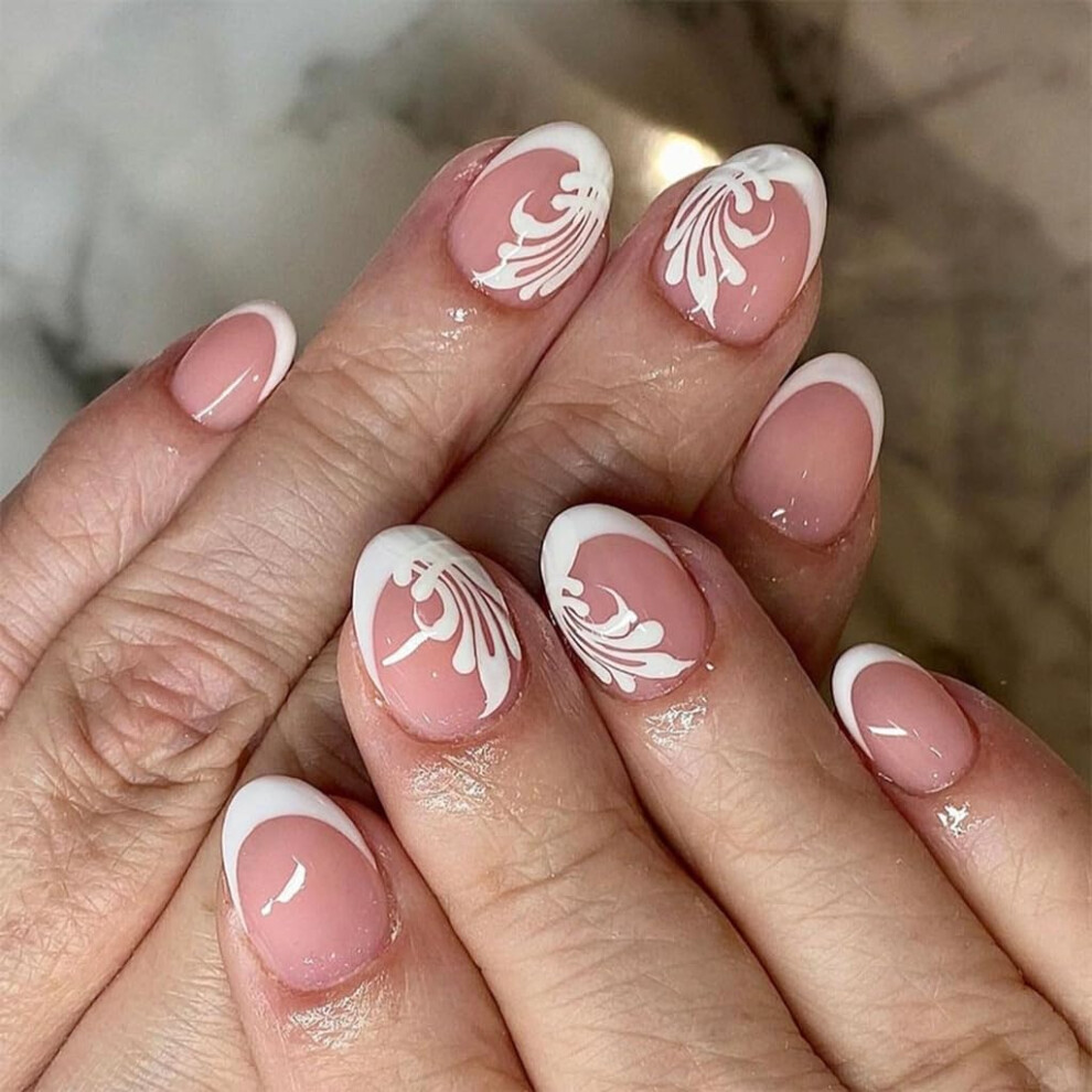 24pcs Short Oval Glossy French Tip Press On Nails Fake Nails Quick Salon Manicure for Daily Wear