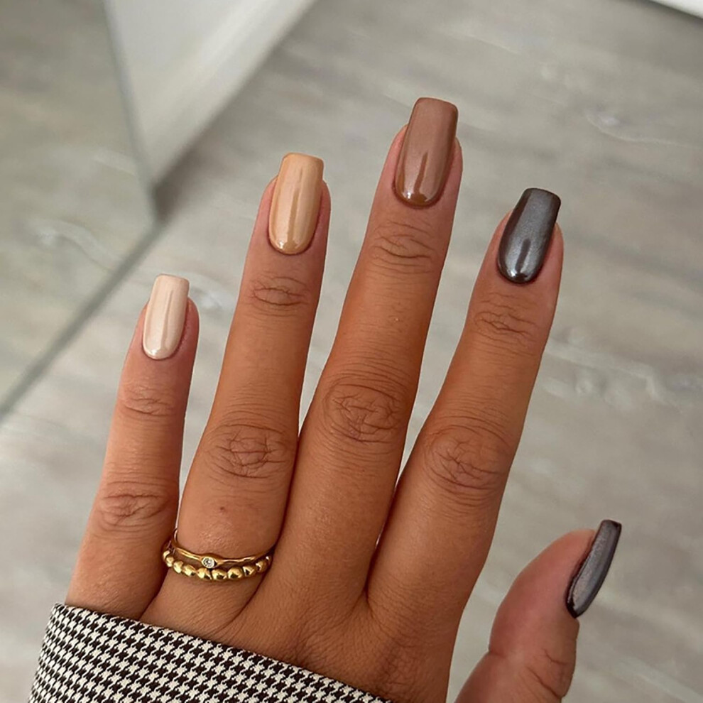 Medium Square Press on Nails Brown Autumn Winter Fake Nails Glue on Set 24pcs Instant Salon Look