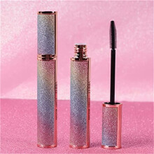 Waterproof 4D Fiber Lash Mascara with Diamond Shine Finish, Lengthening and Volumizing Effect