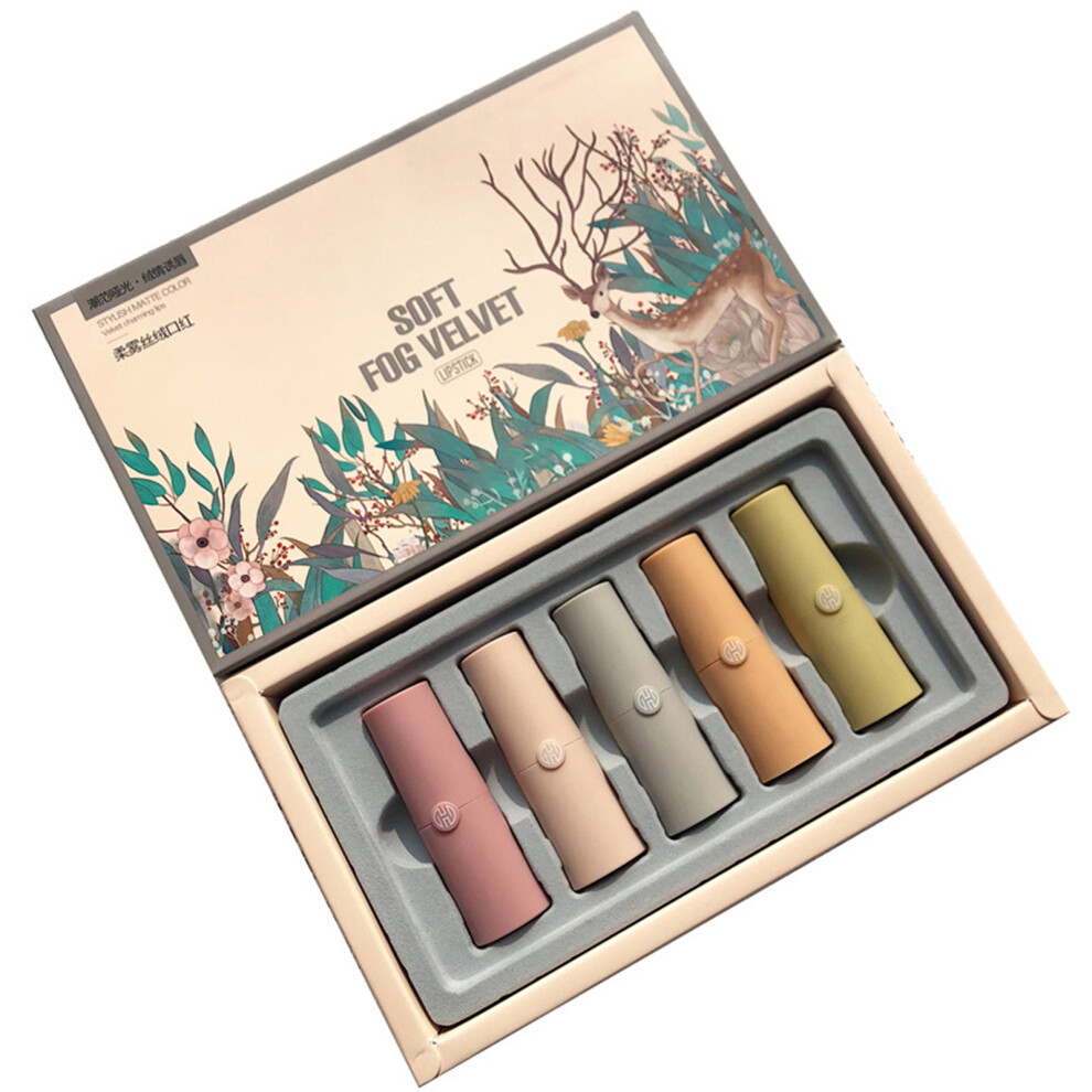 24 Hours Long Lasting Waterproof Lipstick Vegan Formula Matte Velvet Colors Suitable for Everyday Use Silky Lightweight Smooth Texture Moisturizing