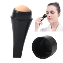 Oil Absorbing Face Roller with Extra Volcanic Stone Ball, Reusable Oil Control for Oily Skin