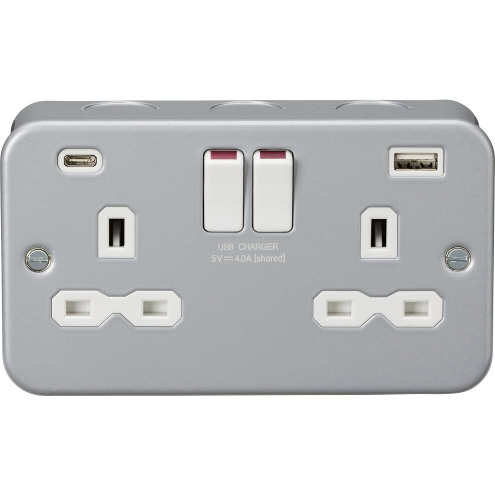 Knightsbridge Metal Clad 13A 2G Sp Switched Socket With Dual Usb C+A 5V Dc 4.0A [Shared] 5056270883879