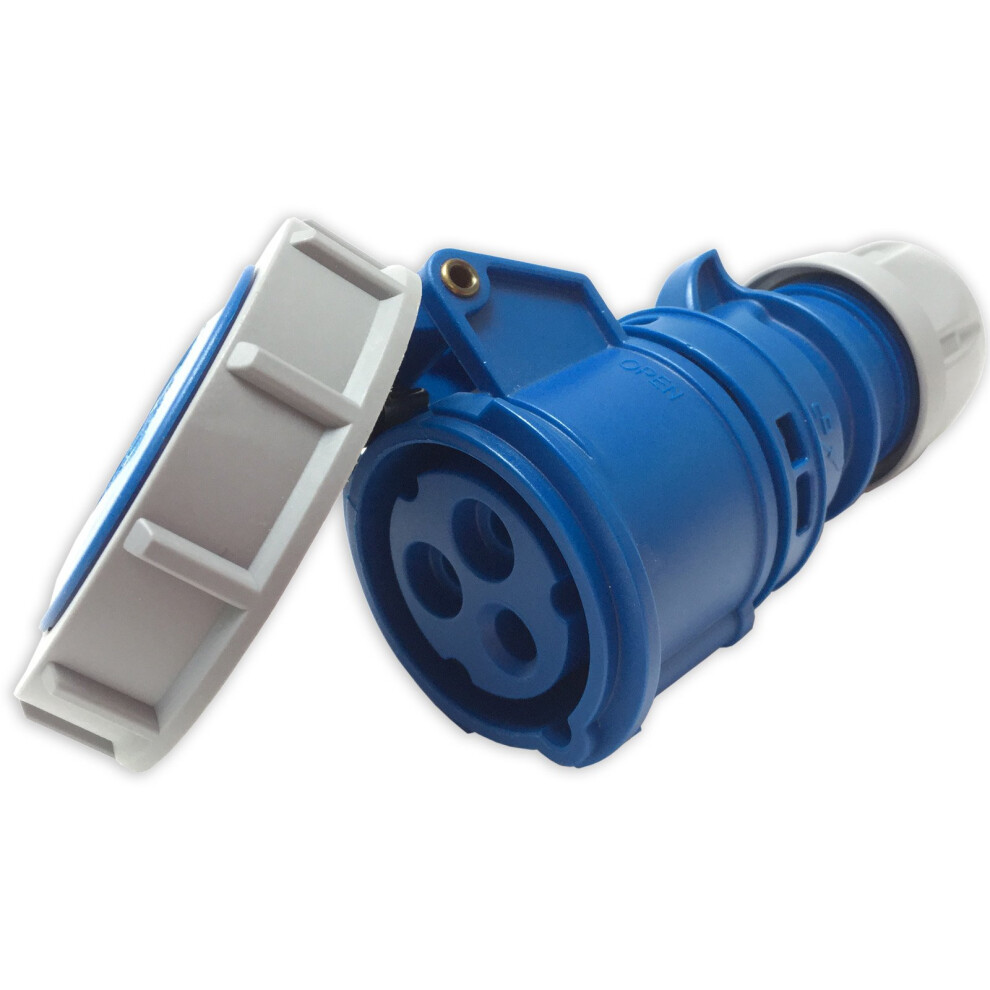 16Amp Ip67 Rated 240V 2P+E Ceeform Cable Mount Blue Female Socket. 3 Pole. Pce (2132-6) 5907711110378