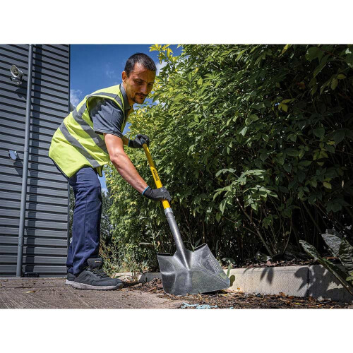 Roughneck Roughneck ROU68144 Long Handled Square Shovel 1460mm/57?" 2