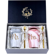 Doublewhale Wedding Gifts for Bride and Groom, Valentine's Day Engagement Anniversary Couple Gifts for Him Her Newlyweds Mr and Mrs Coffee Cups Gift