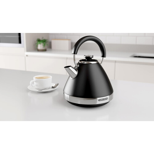 Morphy Richards Morphy Richards 100131 Venture Pyramid Kettle Black 1