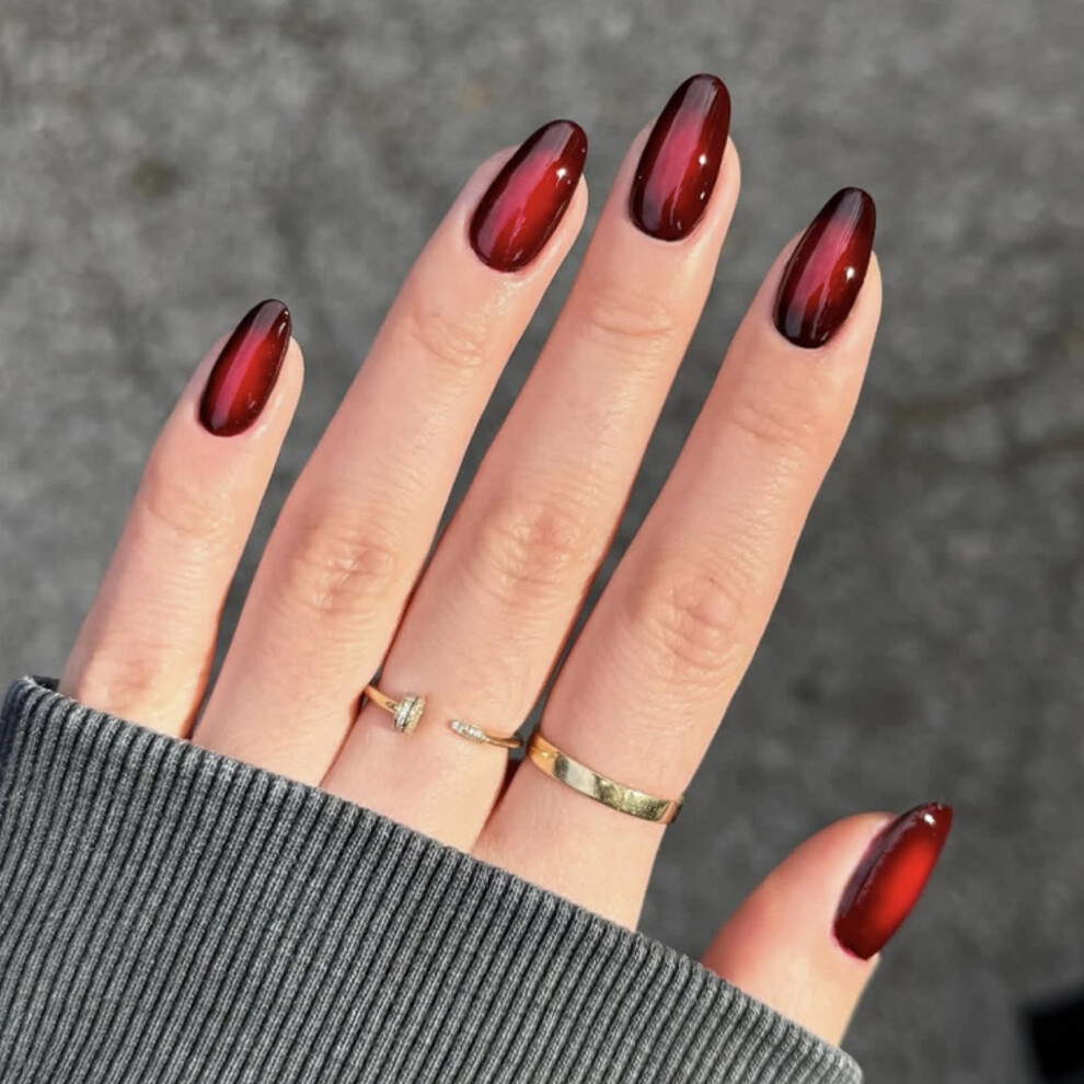 Medium Almond Press On Nails Gothic Ombre Red Black Vampire Style Acrylic Fake Nails 24pcs