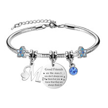 1 Personalised Initial Bracelet, Adjustable Charm Bracelet for Women with Snake Chain Lightweight Stainless Steel Letter Pendant for Daily Wear, Birth