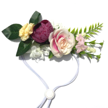 Adjustable Pet Flower Crown: Creative Photography Tool And Flower Headband For Unforgettable Pet Moments, Featuring Sturdy Fabric Petals