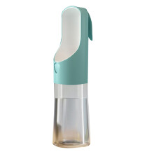 Tragbare Hunde-Trinkflasche, faltbares, kreatives Design für mehr Bewegungsfreiheit, integrierter Filter für den Einsatz im Freien