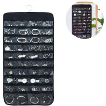 Organizador de joias de parede, dupla face, em tecido não tecido, com 80 bolsos transparentes para guardar joias, brincos, colares e maquiagem.