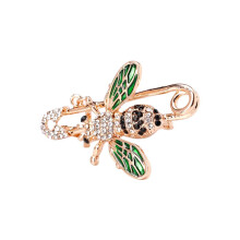 2Pcs Charming Alloy Bee Brooch Multi Color Girl Women Decoration Pin