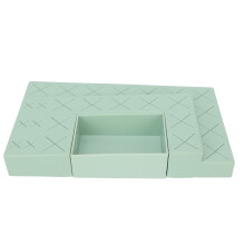 A superfície macia e suave do nosso estojo de silicone para maquiagem, feita de material premium, oferece proteção contra arranhões. Seu design