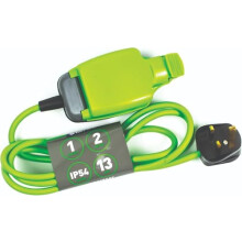 STATUS 1 Socket Extension Lead, 2m, Green, Outdoor Extension Cable, Waterproof, IP54 Rated, 13 Amp Plug, Heavy Duty Socket, Ideal for Garden Power To