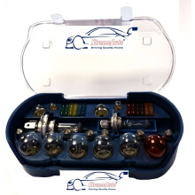 XtremeAuto UNIVERSAL 30 PIECE SPARE BULB KIT INCLUDING H4 H7 380 382 581 BULBS & FUSES STICKER