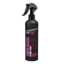 Motorrevive Exterior Helmet and Visor Cleaner Spray 200 ml. Gentle and Effective Formula Against Dirt, Insects, and Tough Stains. Scratch-Free Cleani