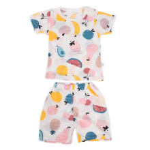 Completo per bambini composto da maglietta e pantaloncini in cotone, traspirante, morbido e delicato sulla pelle, a maniche corte, con una graziosa
