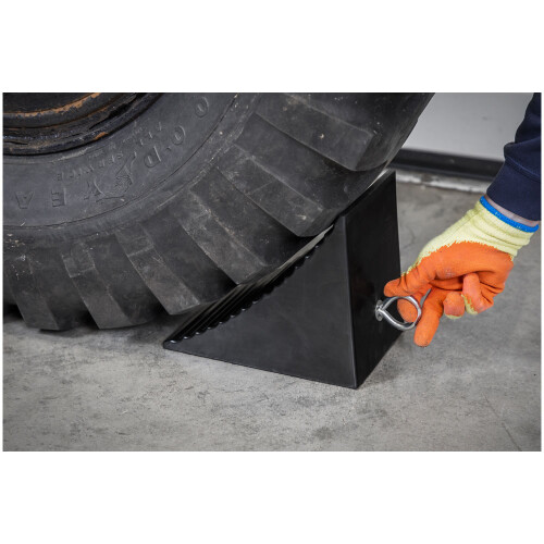 Sealey Sealey CWC01 Heavy-Duty Rubber Wheel Chock - Single 1