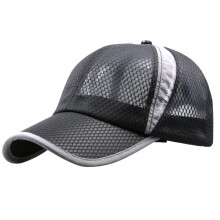 Sportkappe mit atmungsaktivem Mesh-Design, ideal für Outdoor-Aktivitäten. Leichte Sonnenschutzkappe, Unisex-Mesh-Hut für Tennis, Golf und Wandern.