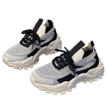 Vandresneakers til kvinder, åndbare, lette strikket stof, afslappede sko med kraftig sål og moderigtigt design, skridsikker PVC-ydersål til