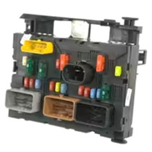 Fuse Box Control Unit Assembly BSM 9664055580 L04=L11 9661708280 9664055780 9661087080 9659741880 for C4