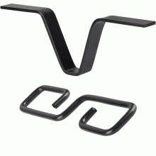 Veelgebruikte regenketting voor dakgoten, elegante V-vormige metalen connector met S-haak voor een soepele regenwaterafvoer, duurzaam buitengebruik.