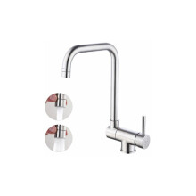 Torneira de cozinha versátil, com design dobrável para uso sem obstruções na janela, operação silenciosa que garante redução de ruído e