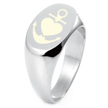 Anello ovale piatto in argento sterling con incisione "Ancora del mio cuore" e superficie lucida.