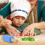Mini rolo de silicone para crianças, superfície antiaderente e cabo de madeira, 23 cm (9 polegadas), pacote com 2 unidades… 5
