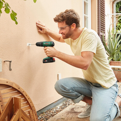 Bosch Bosch Cordless Combi Drill EasyImpact 18V-38 (1x B 2