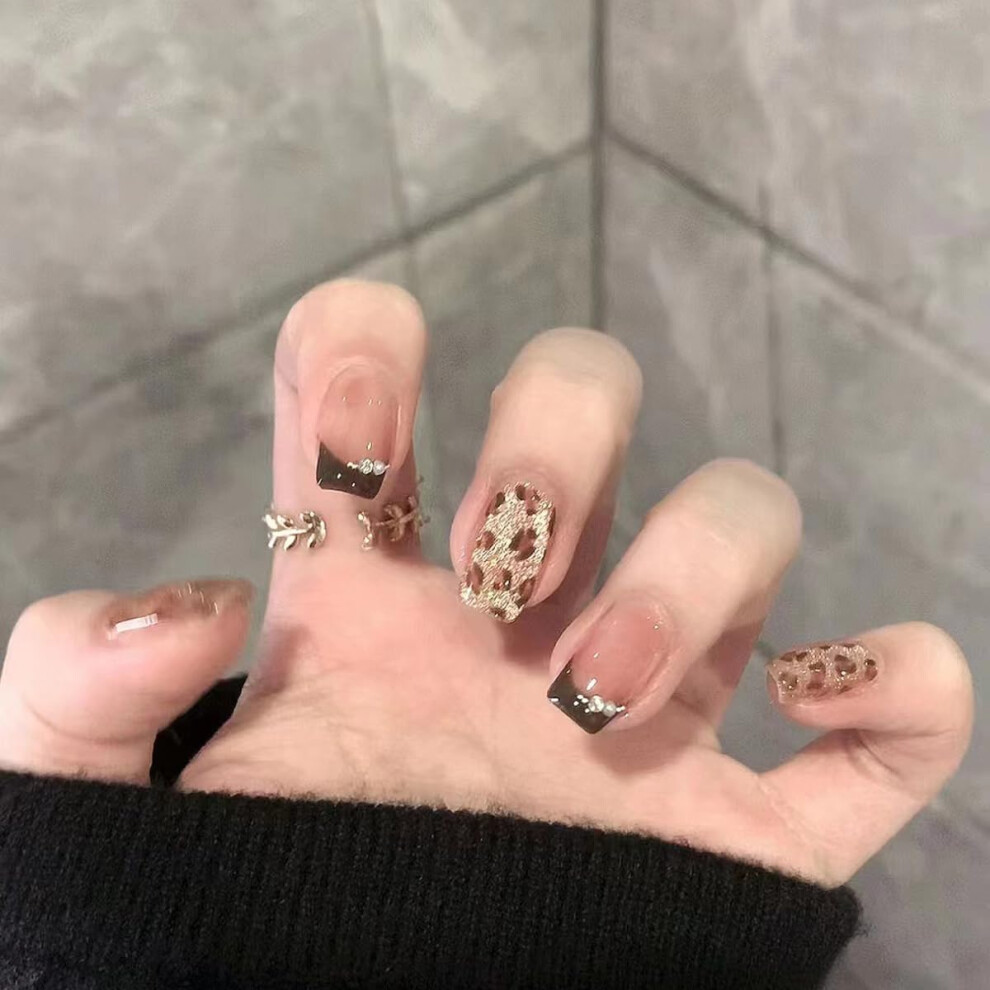 Black Leopard Press On Nails French Tip Fake Nails With Glue Tabs Glossy Finish Reusable 24Pcs Kit