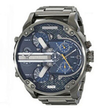 Watch Men's Watch Personality Large Dial Watch Trend Metal Quartz Watch 7331 steel strip