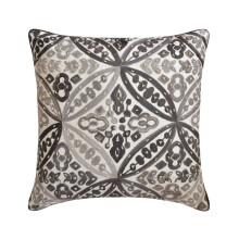 Dekoratívne vankúše na pohovku Centric Grey z bavlny s rozmermi 16"x16", vyšívané perlami a geometrickým vzorom