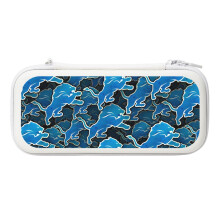 La borsa portaoggetti per la console Switch del team Det_Lions è adatta anche per cuffie, cavi di ricarica e altri piccoli accessori per Switch.