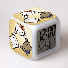 LED-vekkerklokke med Hello_Kitty-mønster, glødende digital skrivebordsklokke for barn og voksne, fargerik elektronisk bordklokke, bursdagsgave -