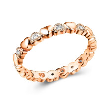 Bague pour femme en forme de cœur ornée de zircone cubique, bijou élégant et raffiné, idéale pour un mariage.