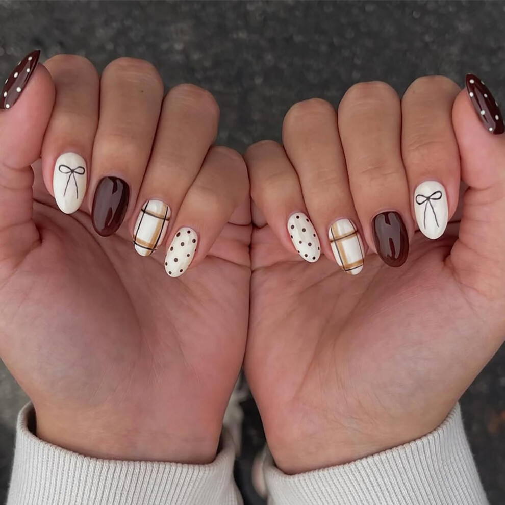 Brown Medium Oval Press On Nails Glossy Fake Nails With Bow Polka Dot Designs Reusable 24Pcs