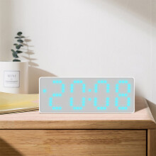 Opruiming! Bocqde wekker met witte wijzerplaat, datum, temperatuur en 3 helderheidsinstellingen - Perfect voor studenten - Essentiële items voor