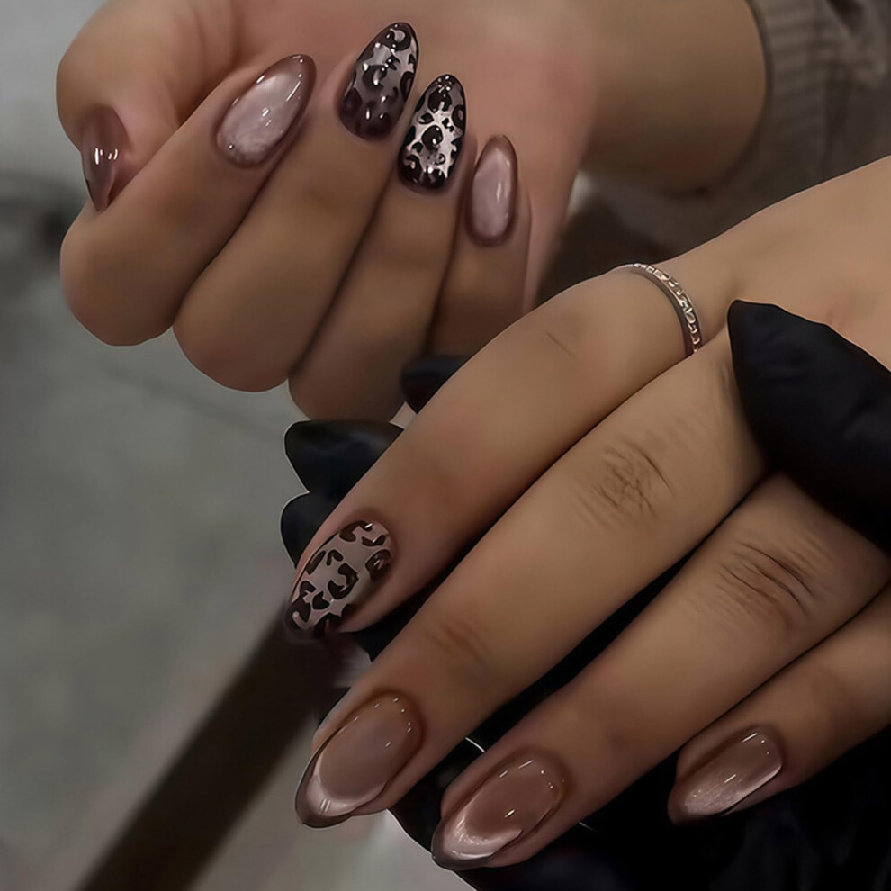 Brown Short Almond Press On Nails Leopard Design 24Pcs Strong Adhesive Easy Removal