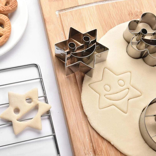 Stainless Steel Cookie Cutters Set with Sharp Edge and Storage Tin for Biscuits and Baking 2