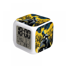 HANNTAOO Digitaler Kinderwecker, Marvel Superhelden LED-Uhr mit Nachtlicht und Thermometer, Geschenk für Jungen und Mädchen A93-1396HTNL#1243