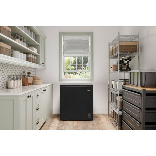 Willow W198CFB 199L Freestanding Chest Freezer with Removable Storage 1