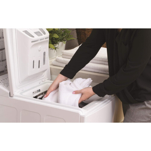 Hotpoint Hotpoint 7kg 1200rpm Freestanding Top Loading Washing Machine - White 2