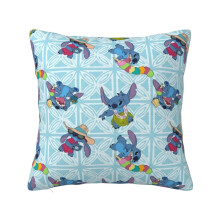 Capa de almofada decorativa com estampa do Stitch, ideal para sofá e decoração de casa. Escolha a capa de almofada perfeita para cada estação,